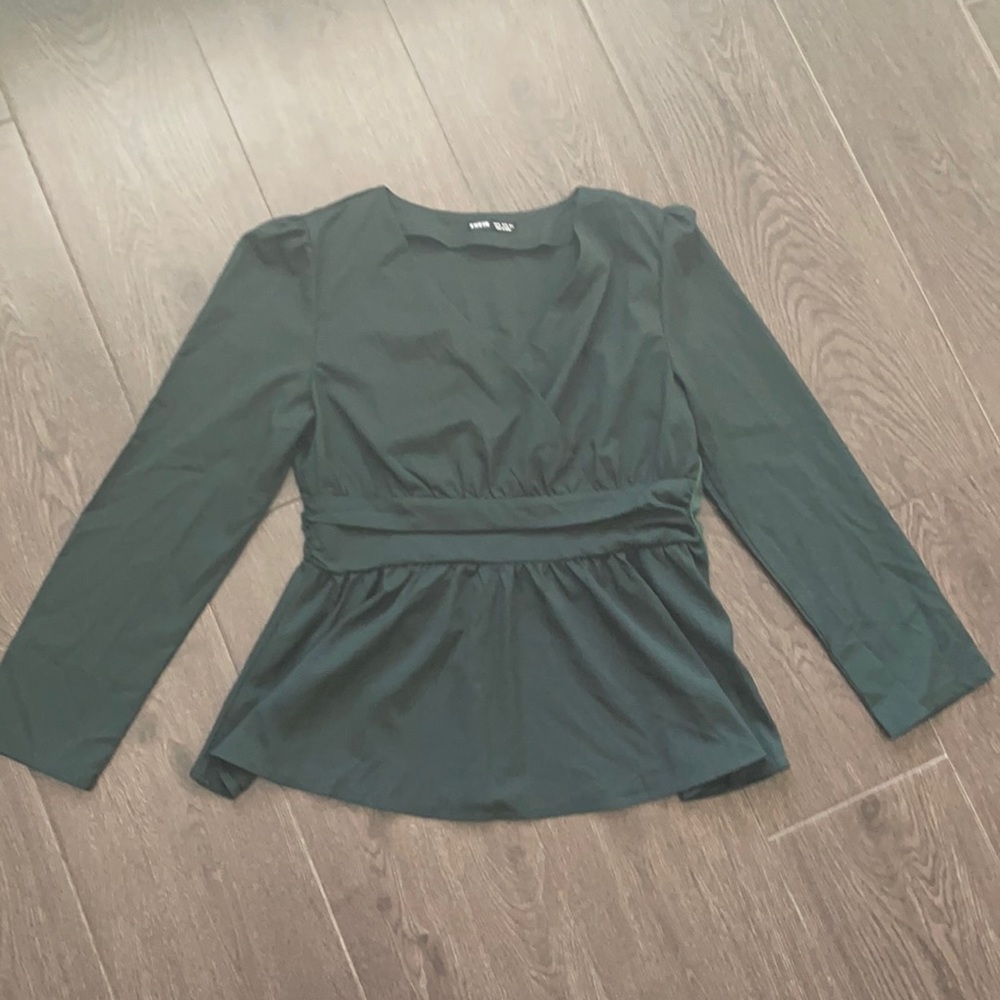 Shein blouse. Never worn. Size M